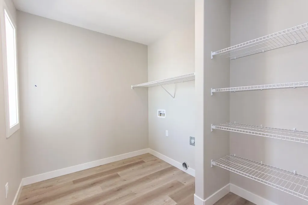 245 Turnbull Close Red Deer AB T4P 3H6