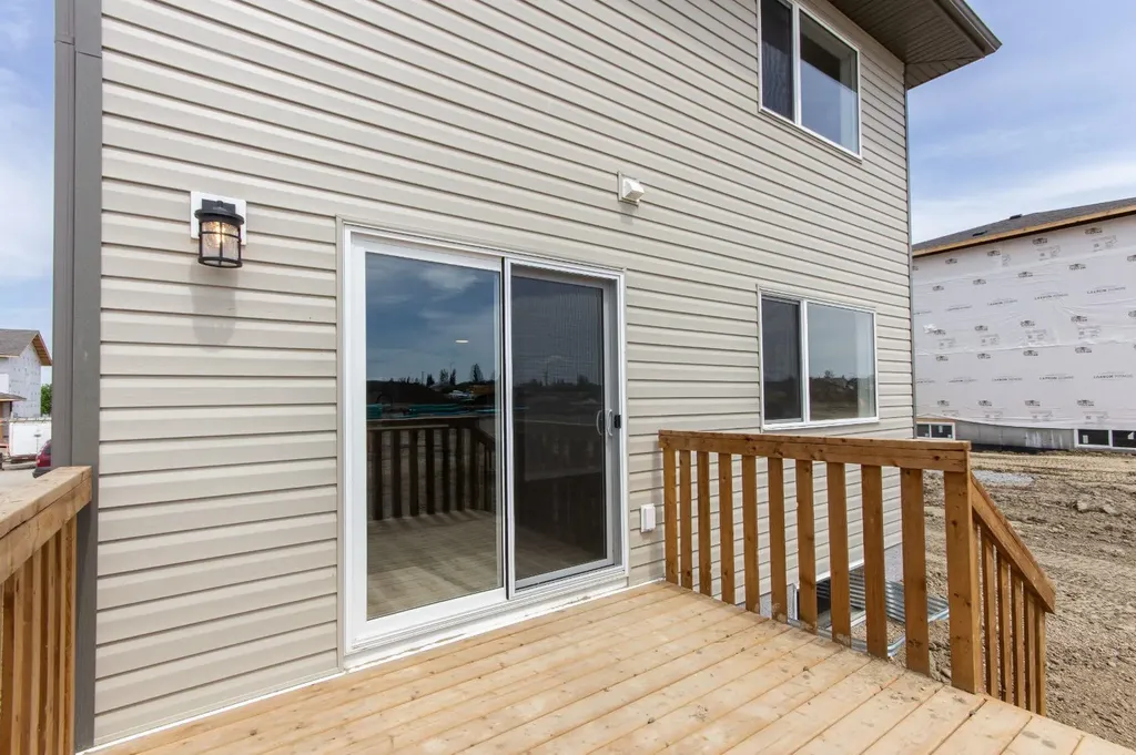 245 Turnbull Close Red Deer AB T4P 3H6