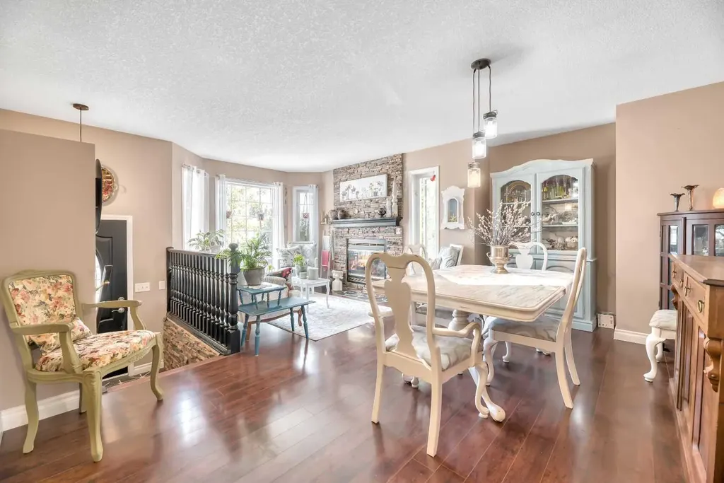 6 Greenview Crescent Strathmore AB T1P 1L2
