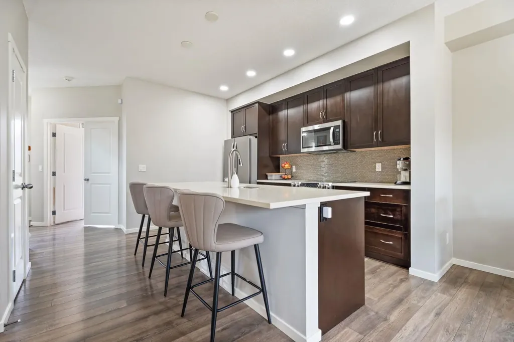 782 Walden Drive SE Calgary AB T2X 2J3