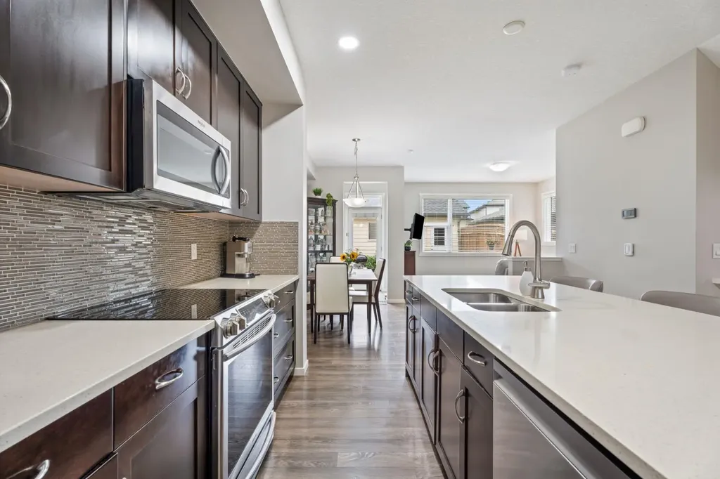 782 Walden Drive SE Calgary AB T2X 2J3