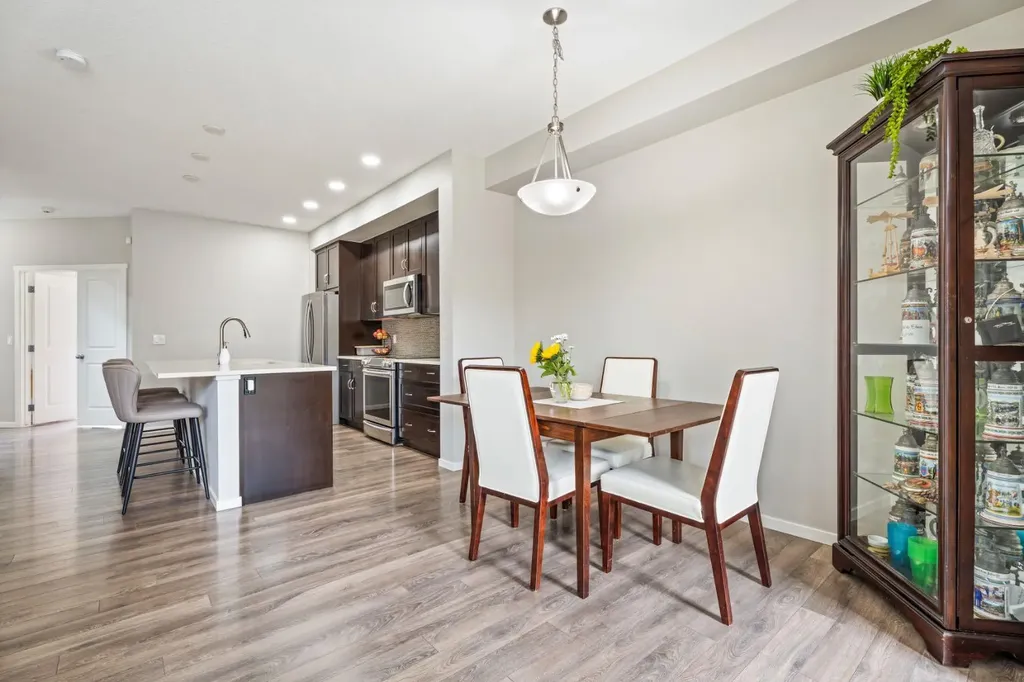 782 Walden Drive SE Calgary AB T2X 2J3
