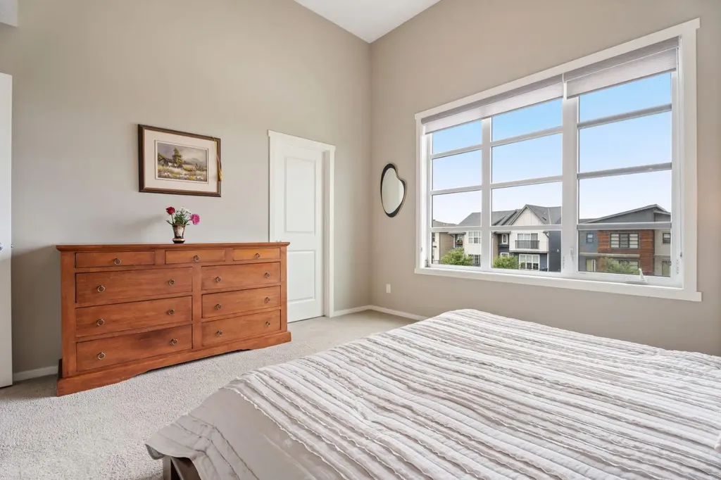 782 Walden Drive SE Calgary AB T2X 2J3