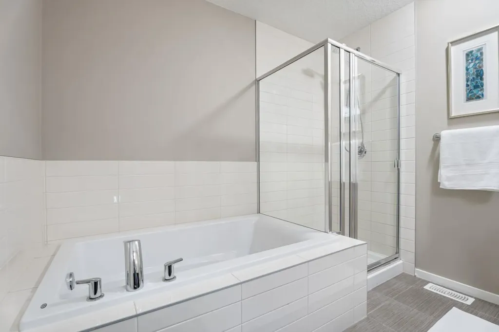 782 Walden Drive SE Calgary AB T2X 2J3
