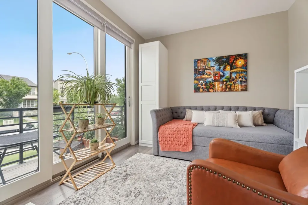 782 Walden Drive SE Calgary AB T2X 2J3
