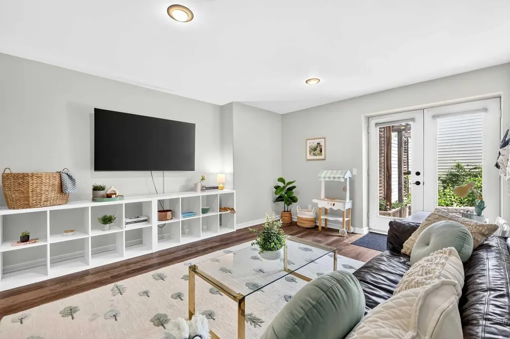 3650 2 Street SW Calgary AB T2S 1T8