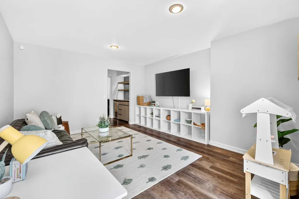 3650 2 Street SW Calgary AB T2S 1T8