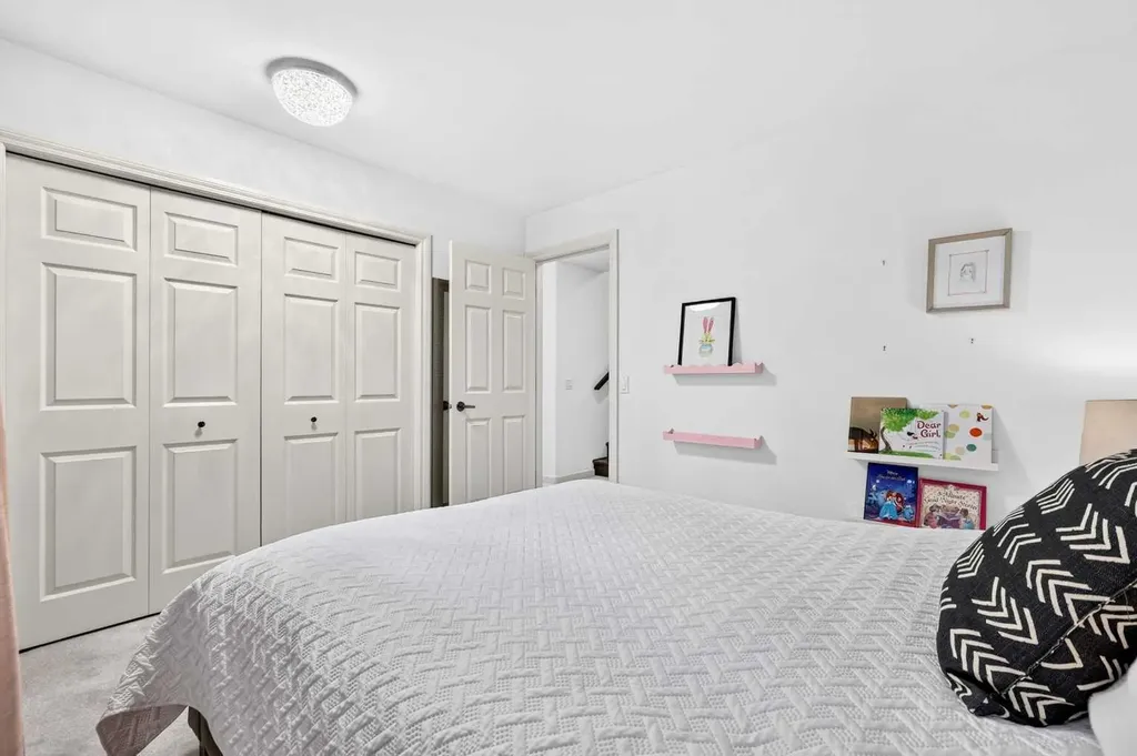 3650 2 Street SW Calgary AB T2S 1T8
