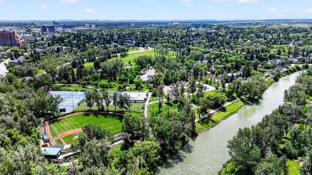 3650 2 Street SW Calgary AB T2S 1T8