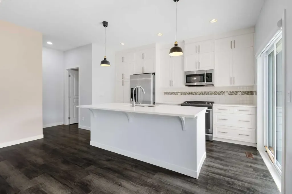 881 Sage Valley Boulevard NW Calgary AB T3R 0R3