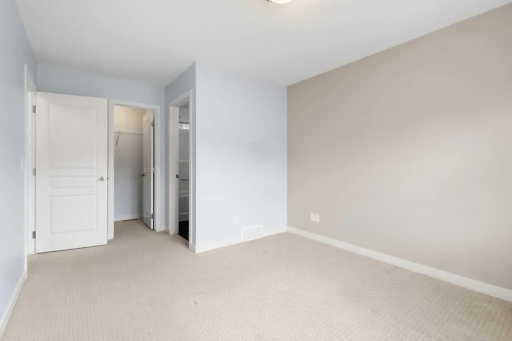 881 Sage Valley Boulevard NW Calgary AB T3R 0R3