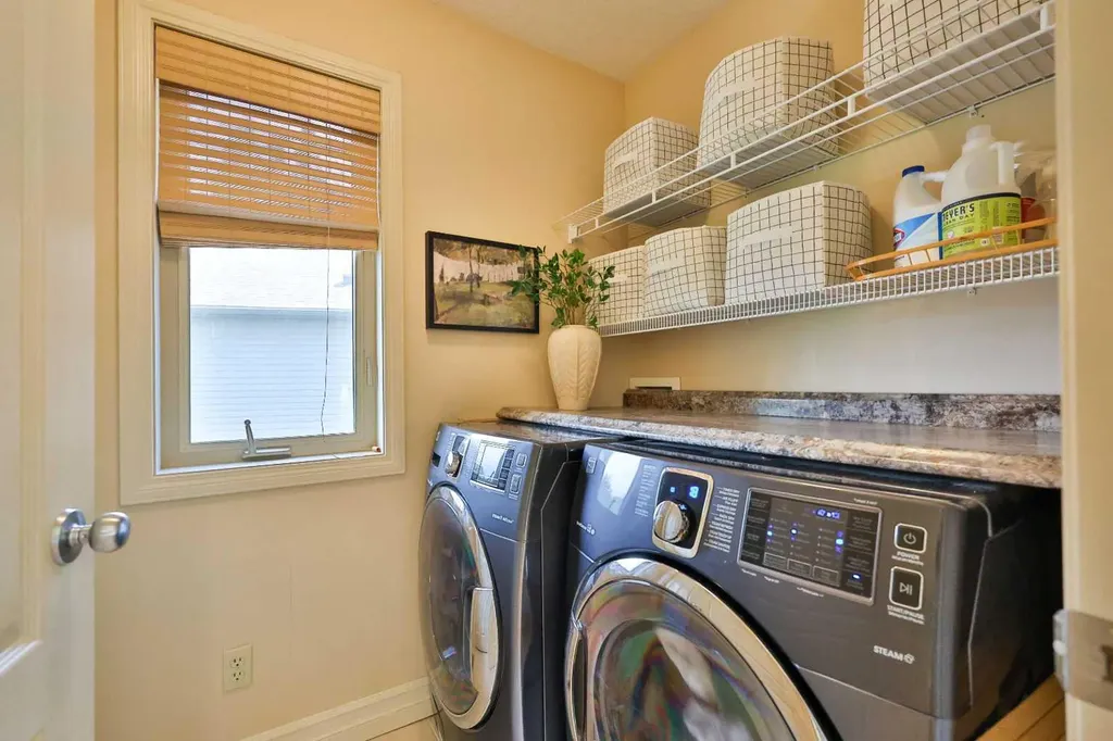 47 Fairmont Road S Lethbridge AB T1K 8C7