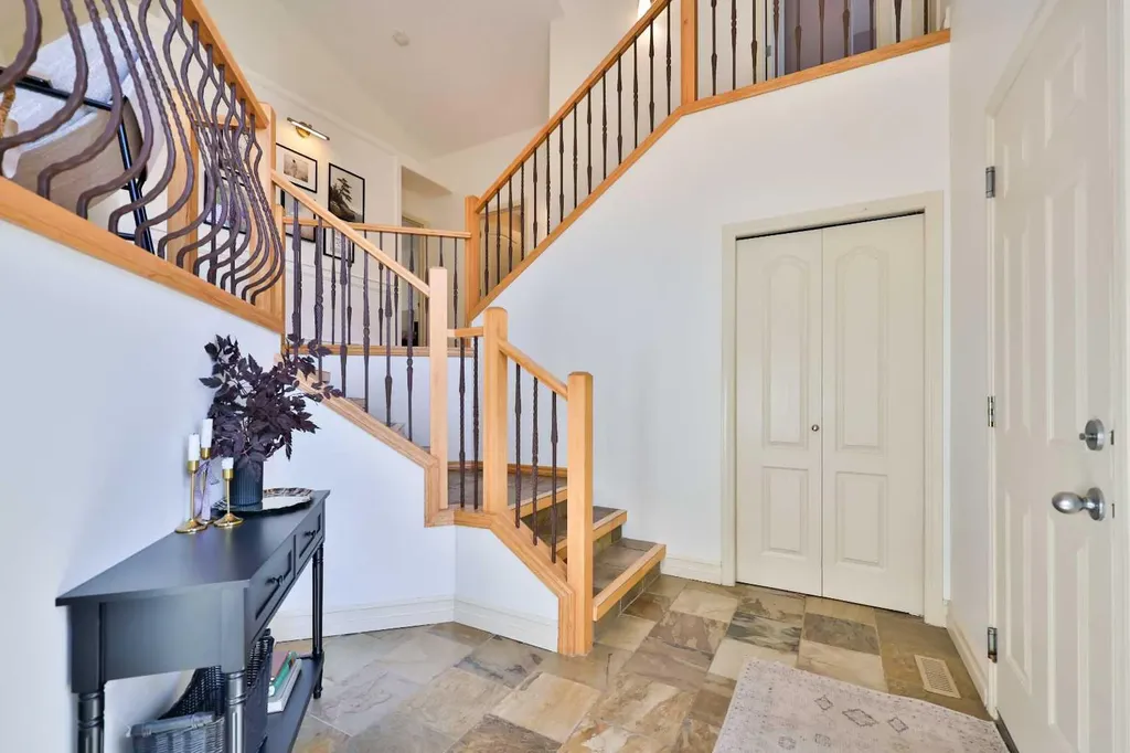 47 Fairmont Road S Lethbridge AB T1K 8C7