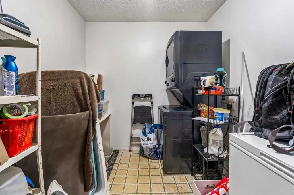 2600 66 Street NE Calgary AB T1Y7L1