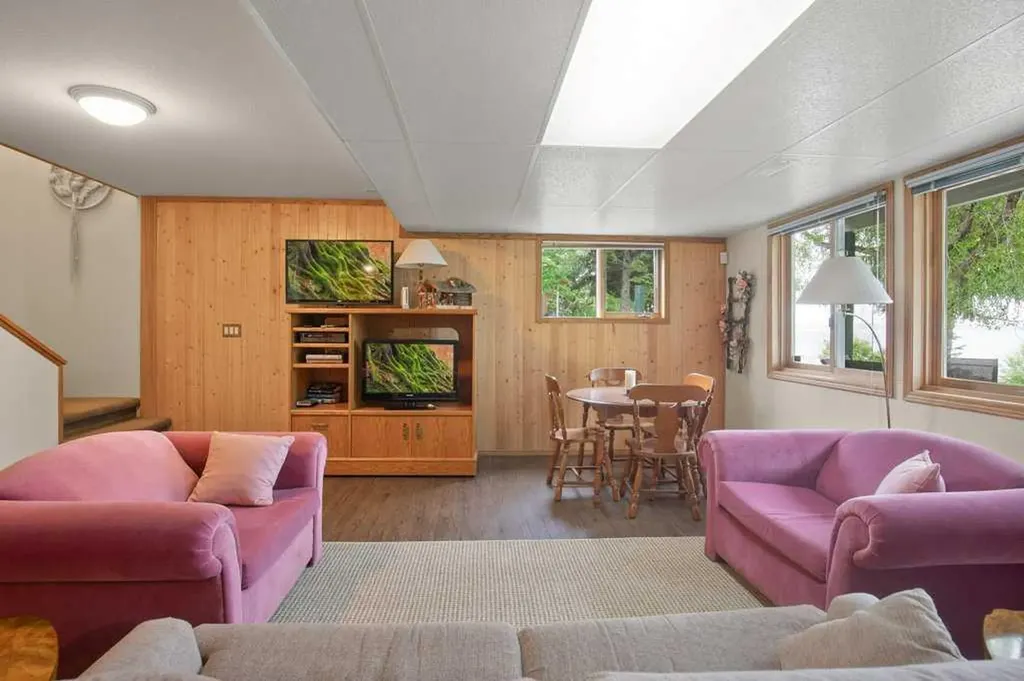1411 Juniper Road Sunbreaker Cove AB T0C0J0