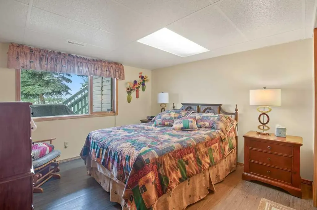 1411 Juniper Road Sunbreaker Cove AB T0C0J0