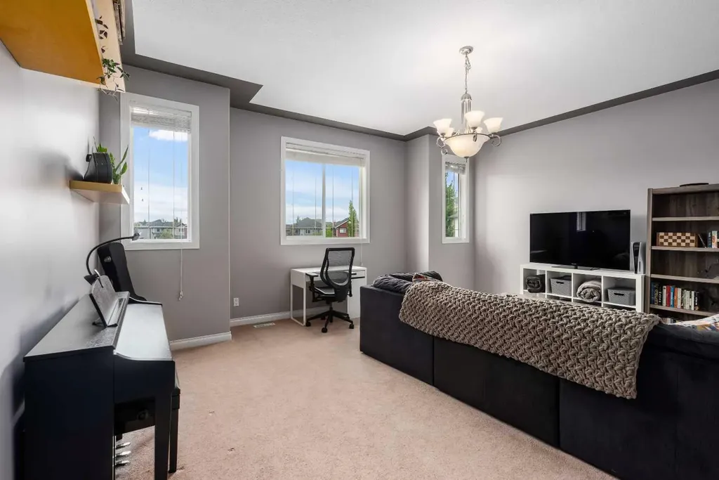 321 Bayside Place SW Airdrie AB T4B 2X5