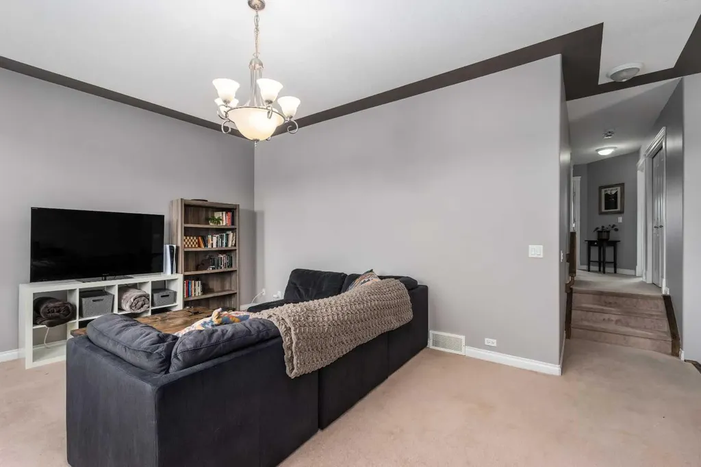321 Bayside Place SW Airdrie AB T4B 2X5