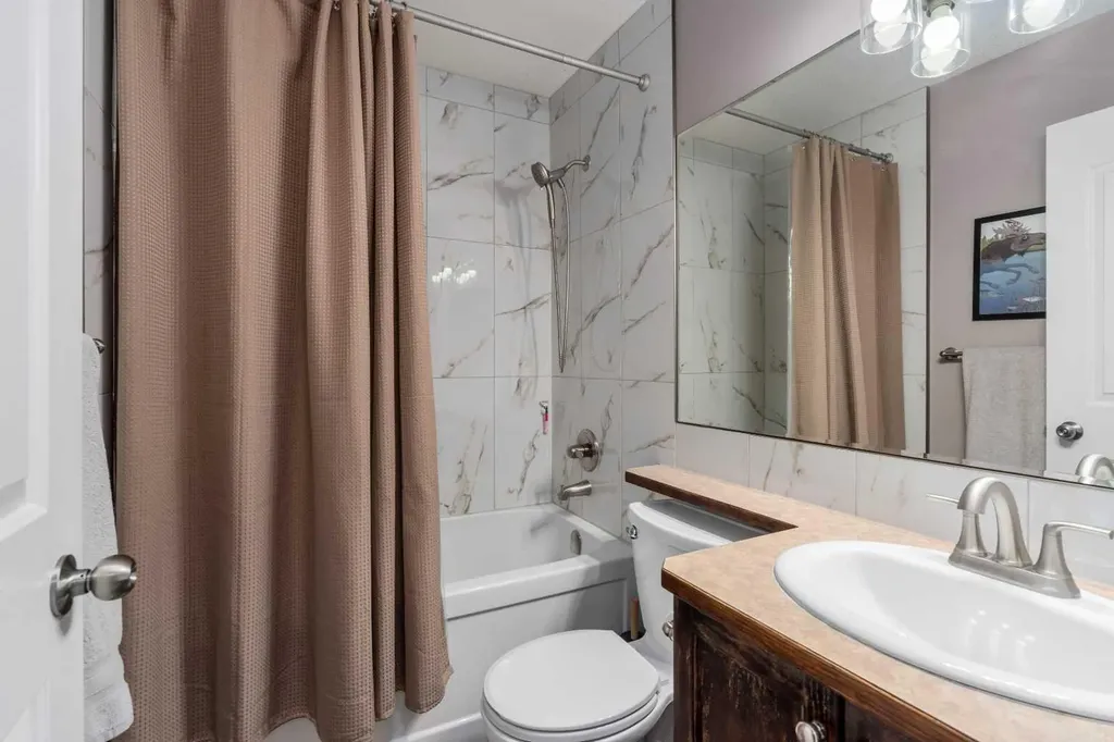 321 Bayside Place SW Airdrie AB T4B 2X5