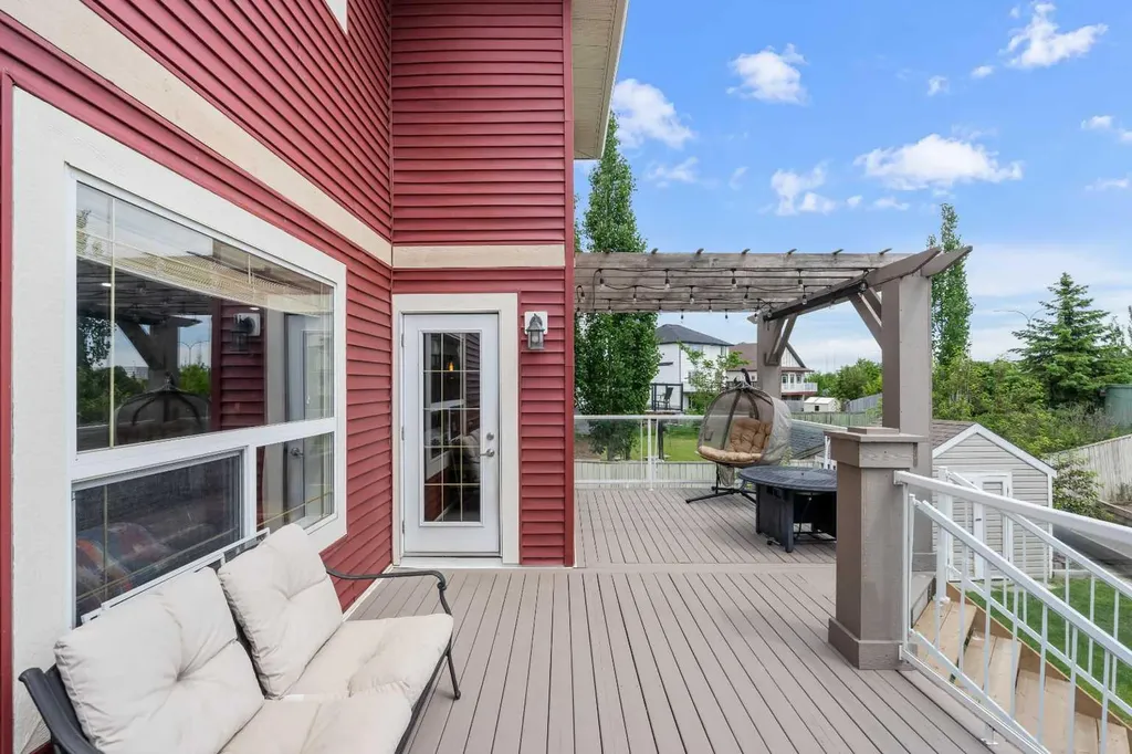 321 Bayside Place SW Airdrie AB T4B 2X5