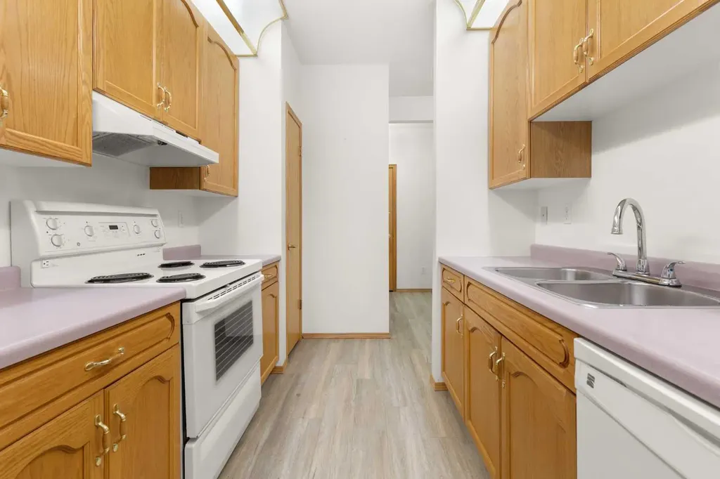 278 Park Meadows Drive SE Medicine Hat AB T1B 4J1