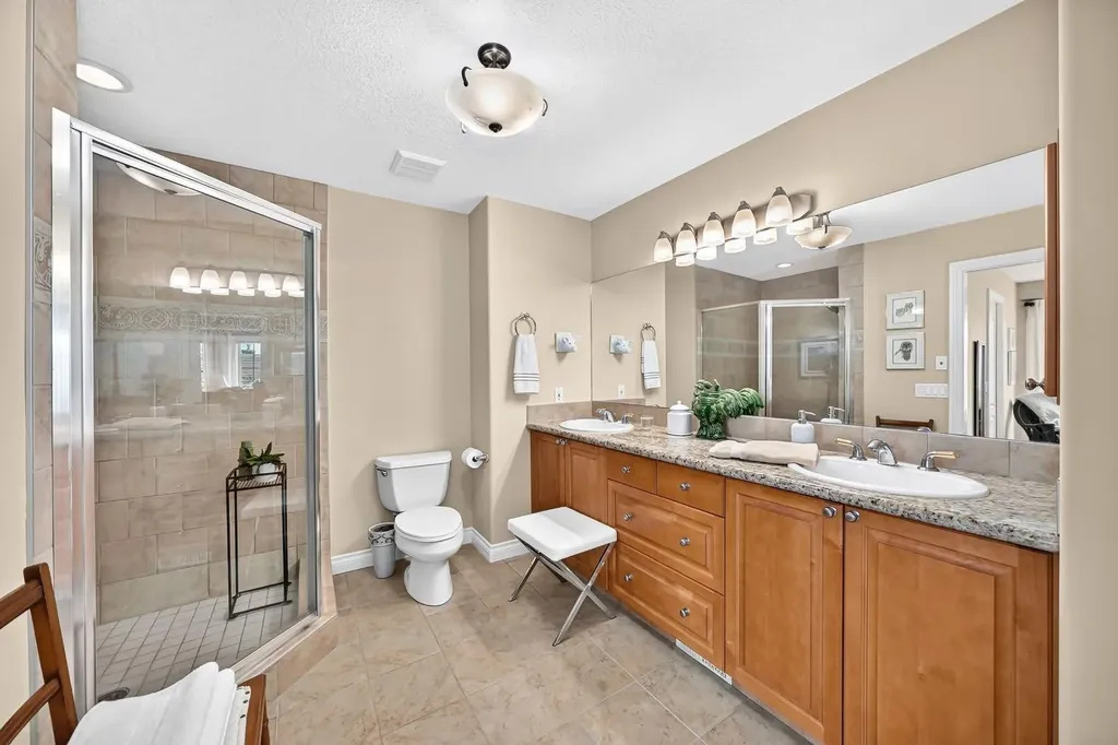 100 Signature Way SW Calgary AB T3H 2X9