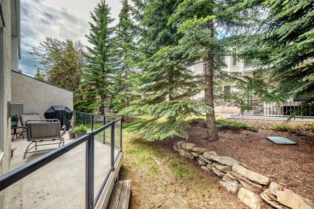 100 Signature Way SW Calgary AB T3H 2X9