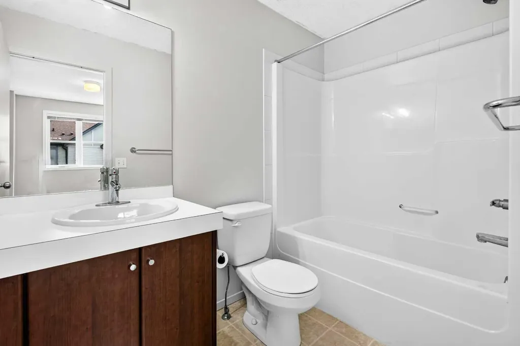 179 Copperstone Cove SE Calgary AB T2Z 0L3