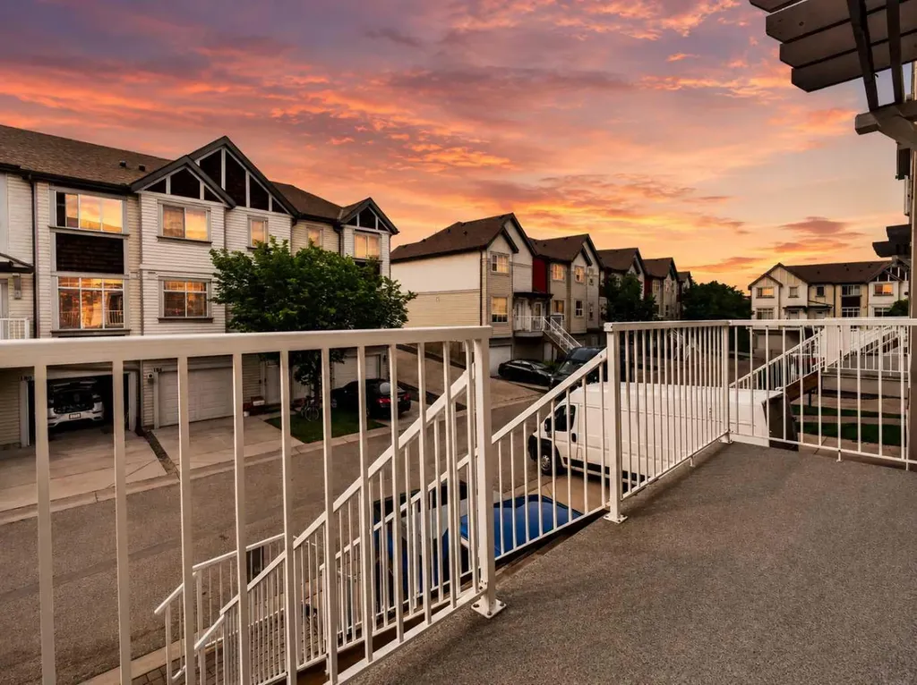 179 Copperstone Cove SE Calgary AB T2Z 0L3