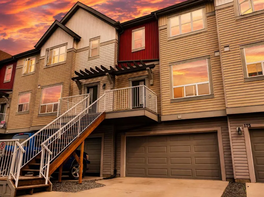 179 Copperstone Cove SE Calgary AB T2Z 0L3