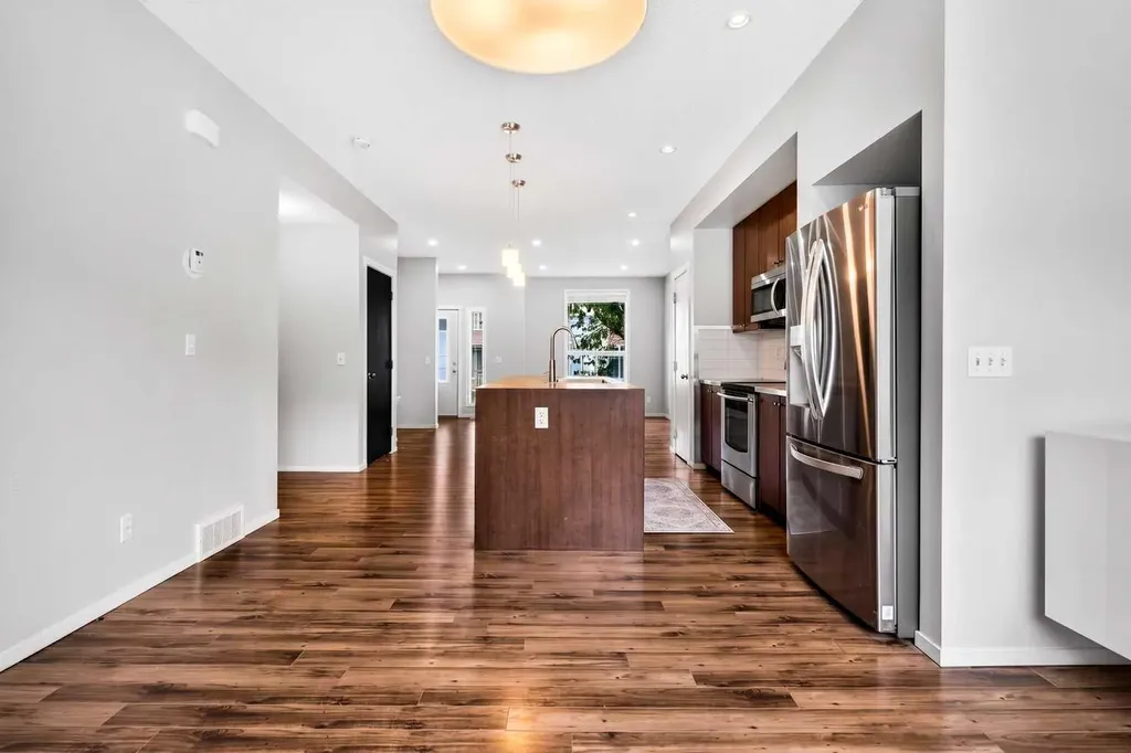179 Copperstone Cove SE Calgary AB T2Z 0L3