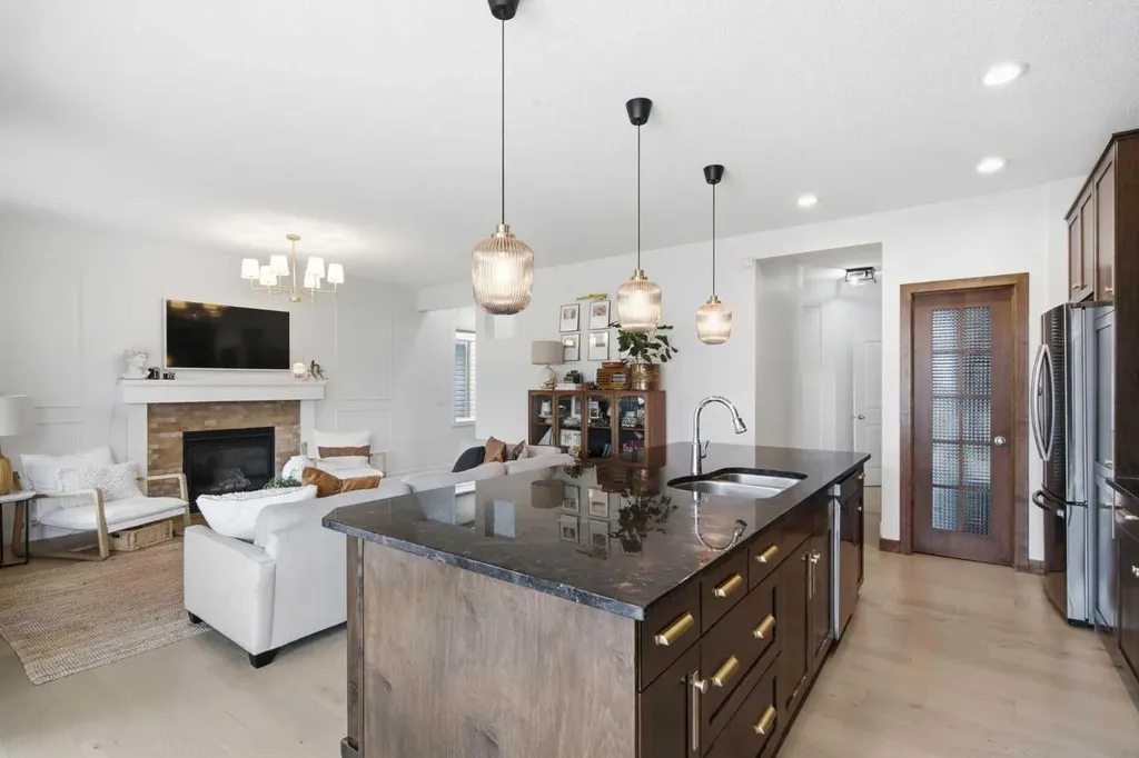 23 Cranridge Crescent SE Calgary AB T3M 0J2