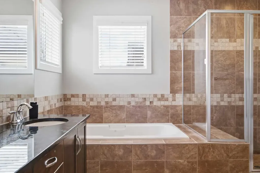 23 Cranridge Crescent SE Calgary AB T3M 0J2