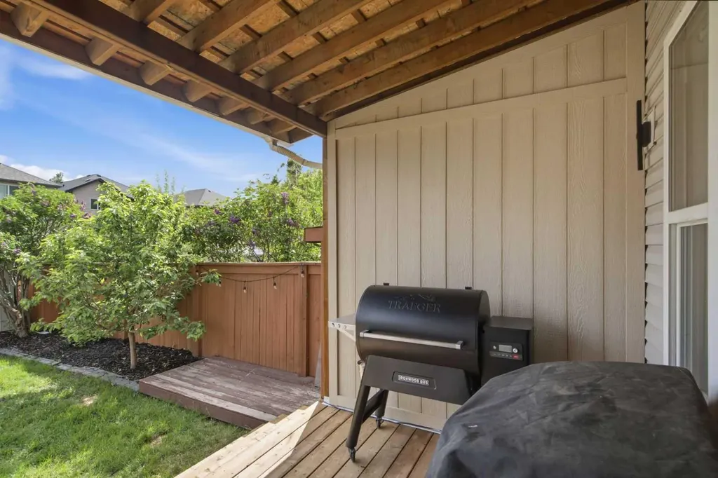 23 Cranridge Crescent SE Calgary AB T3M 0J2