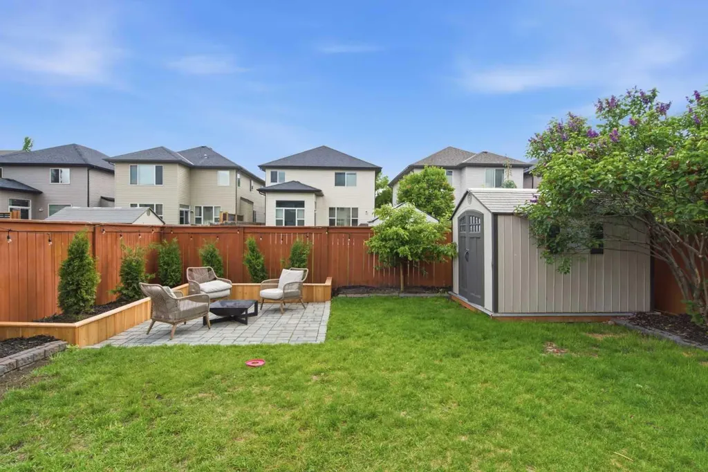 23 Cranridge Crescent SE Calgary AB T3M 0J2