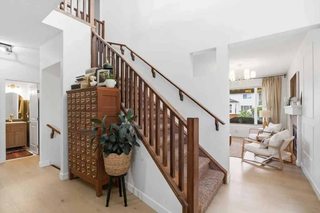 23 Cranridge Crescent SE Calgary AB T3M 0J2