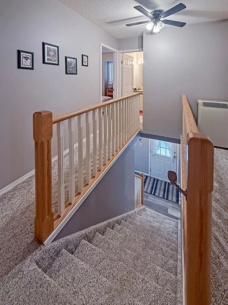 4305 47 Avenue Mayerthorpe AB T0E 1N0