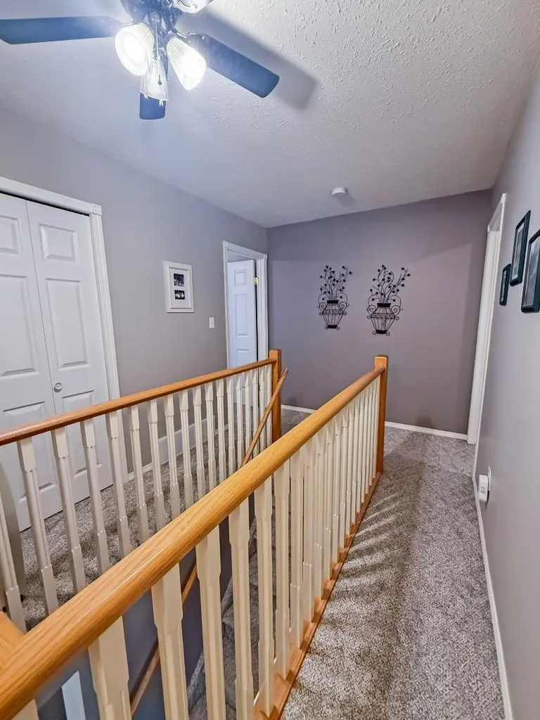 4305 47 Avenue Mayerthorpe AB T0E 1N0