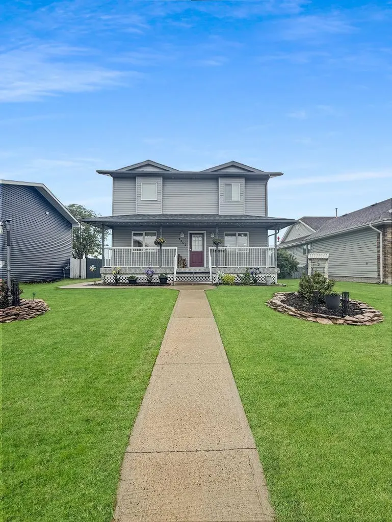 4305 47 Avenue Mayerthorpe AB T0E 1N0