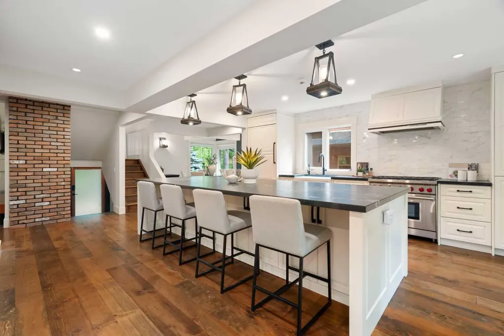 1209 Riverdale Avenue SW Calgary AB T2S 0Z1