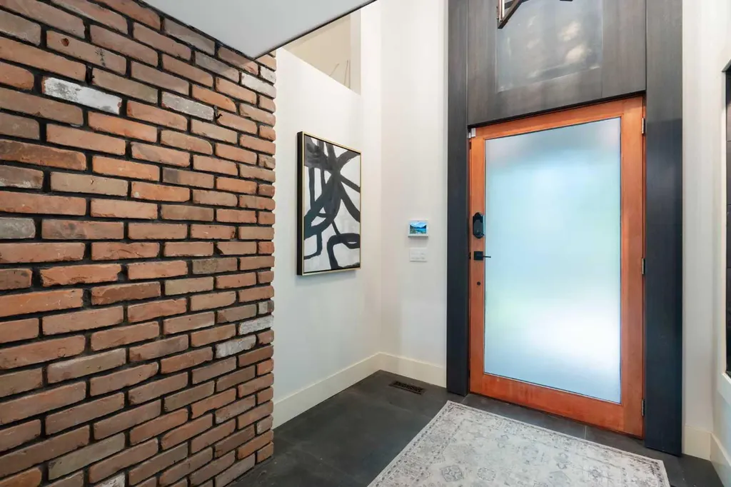 1209 Riverdale Avenue SW Calgary AB T2S 0Z1
