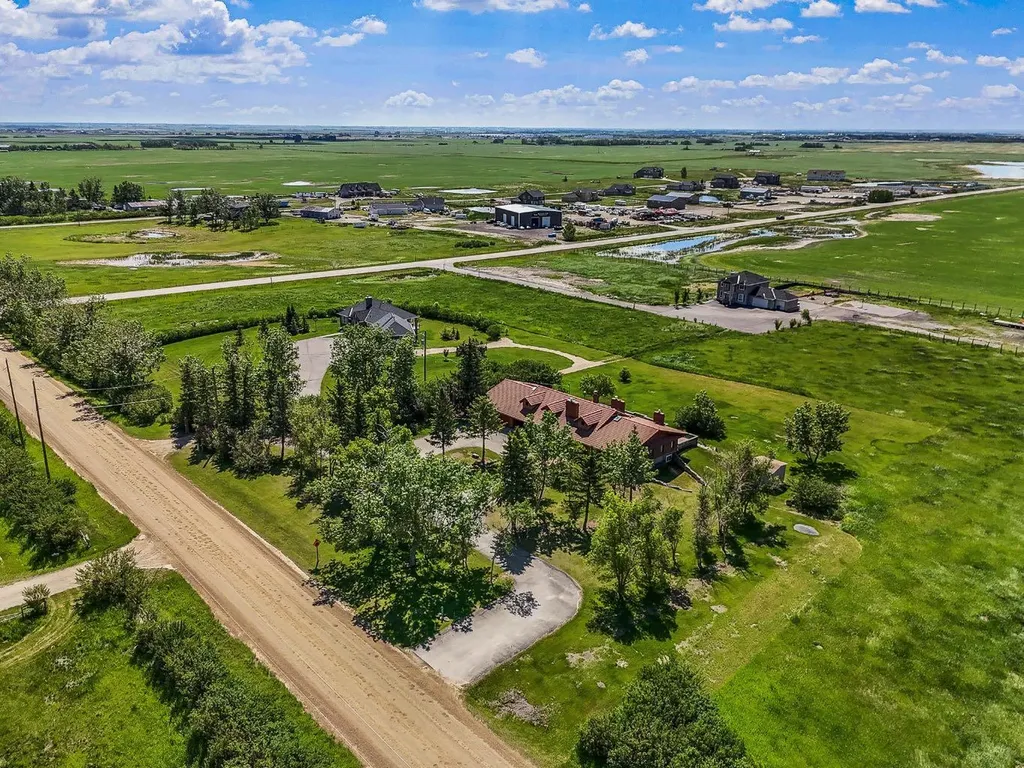 285021 Township Road 252 Rural Rocky View County AB T2E 8K4