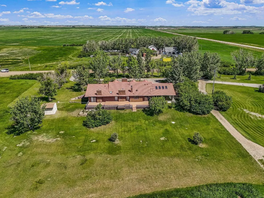 285021 Township Road 252 Rural Rocky View County AB T2E 8K4