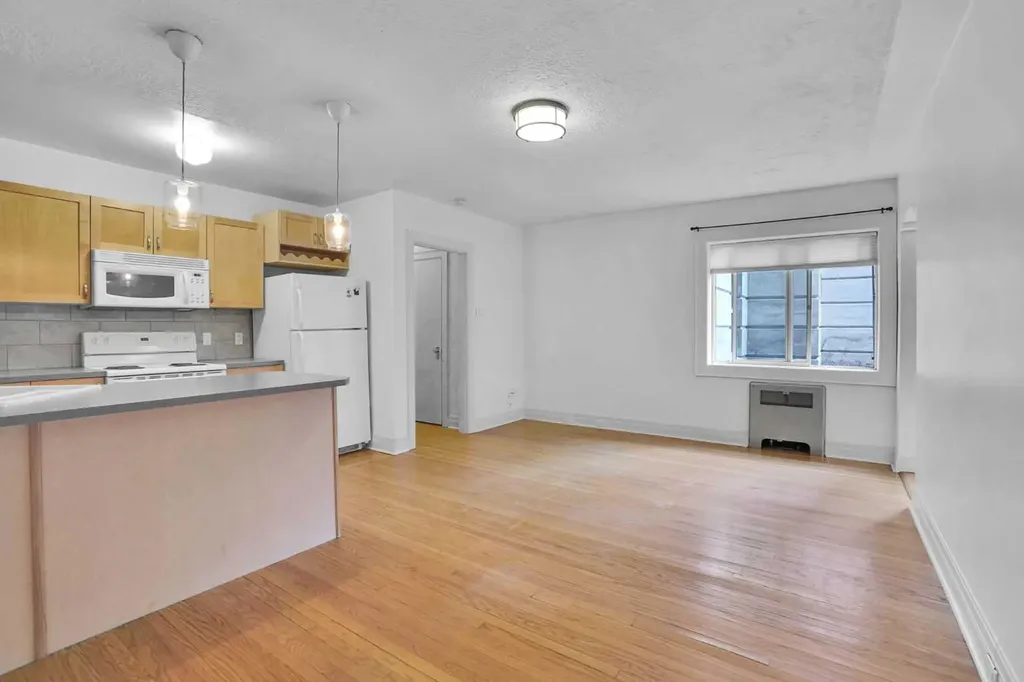 330 19 Avenue SW Calgary AB T2S 0C9