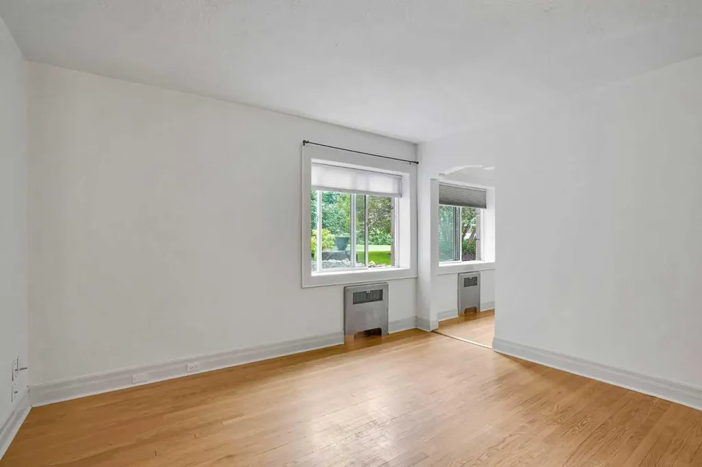 330 19 Avenue SW Calgary AB T2S 0C9