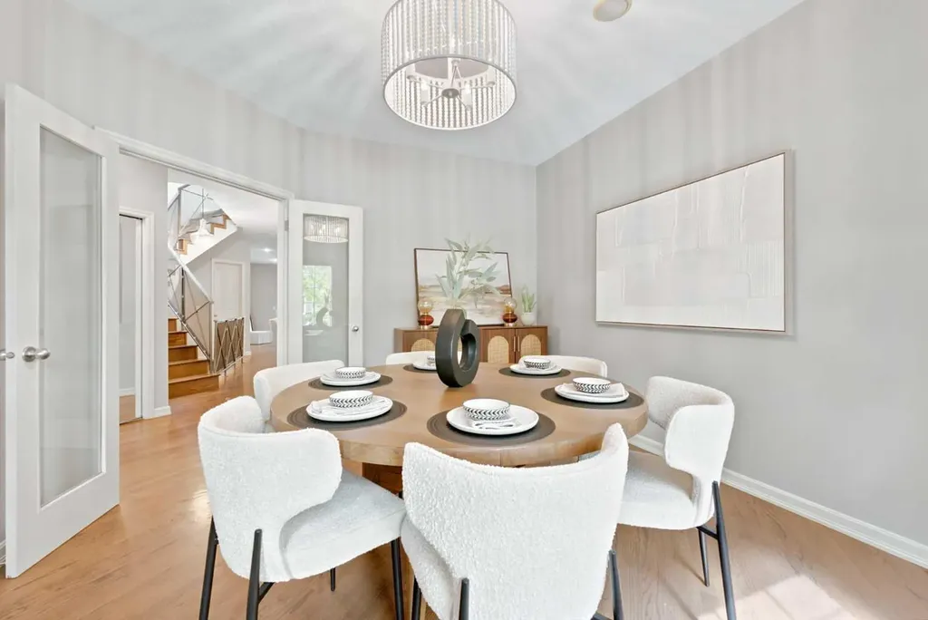 923B 4a Street NW Calgary AB T2N 1P8