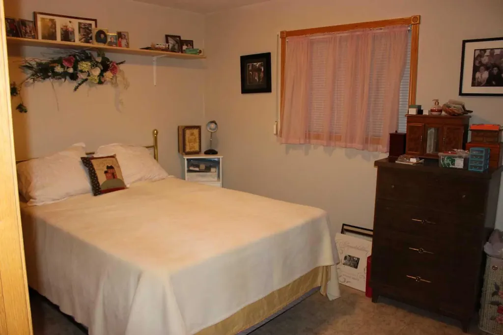 61048 Highway 844 Raymond AB T0K 2S0