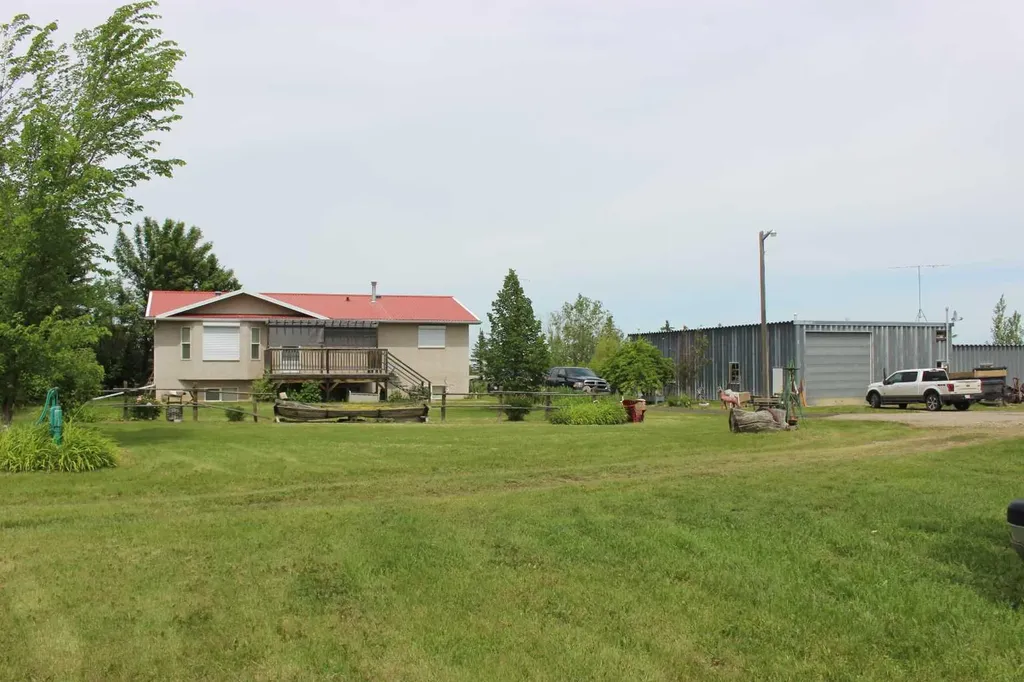 61048 Highway 844 Raymond AB T0K 2S0