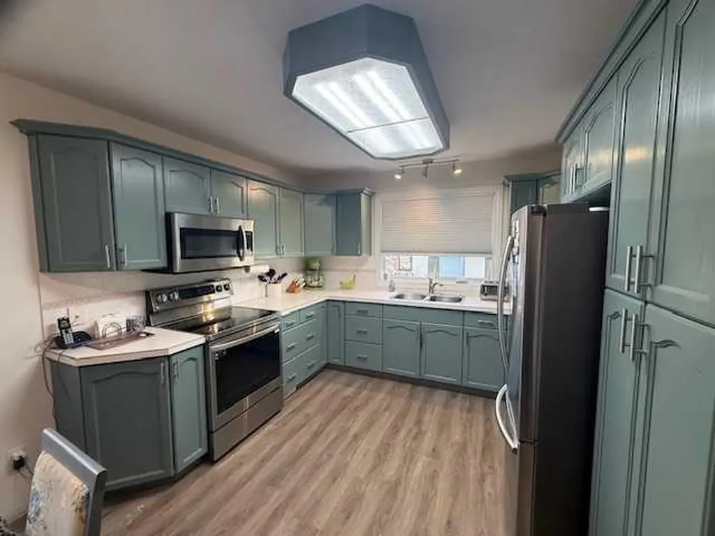 1506 1 Avenue NW Drumheller AB T0J 0Y1