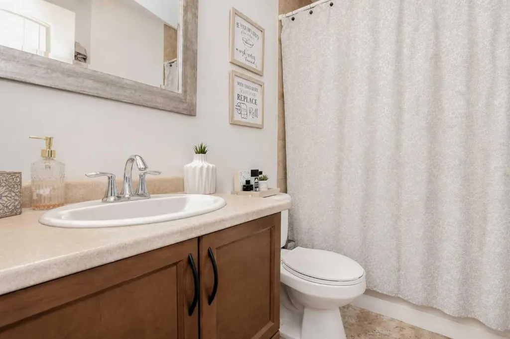 7406 91 Street Grande Prairie AB T8X 0J1